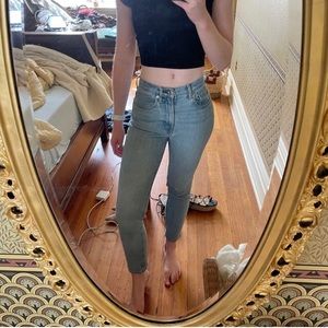 Everlane The Cheeky jean 24 crop light wash